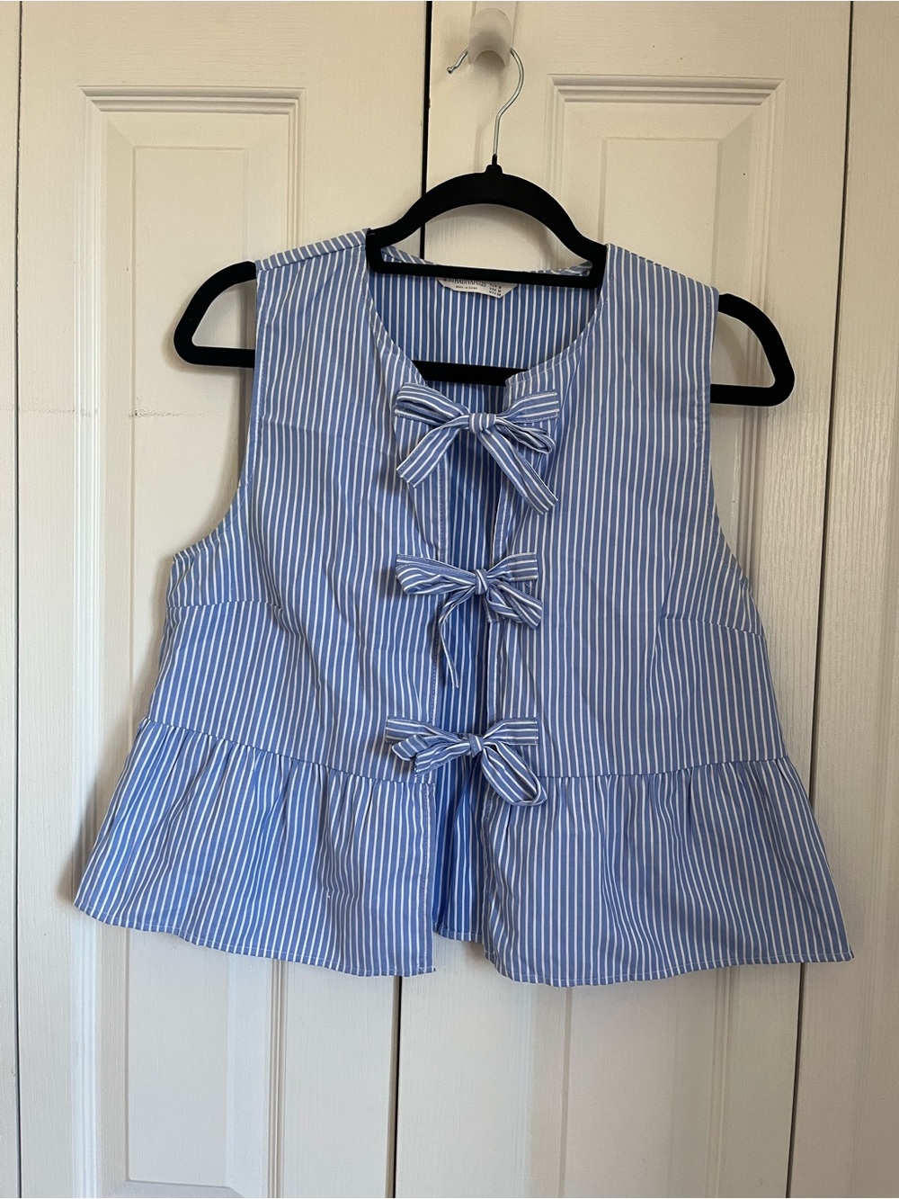 Stradivarius Striped Bow Top